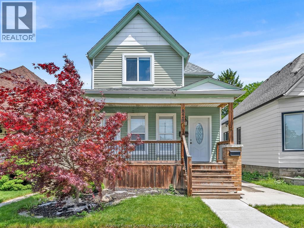 828 Lincoln, Windsor, Ontario  N8Y 2H1 - Photo 3 - 26011753