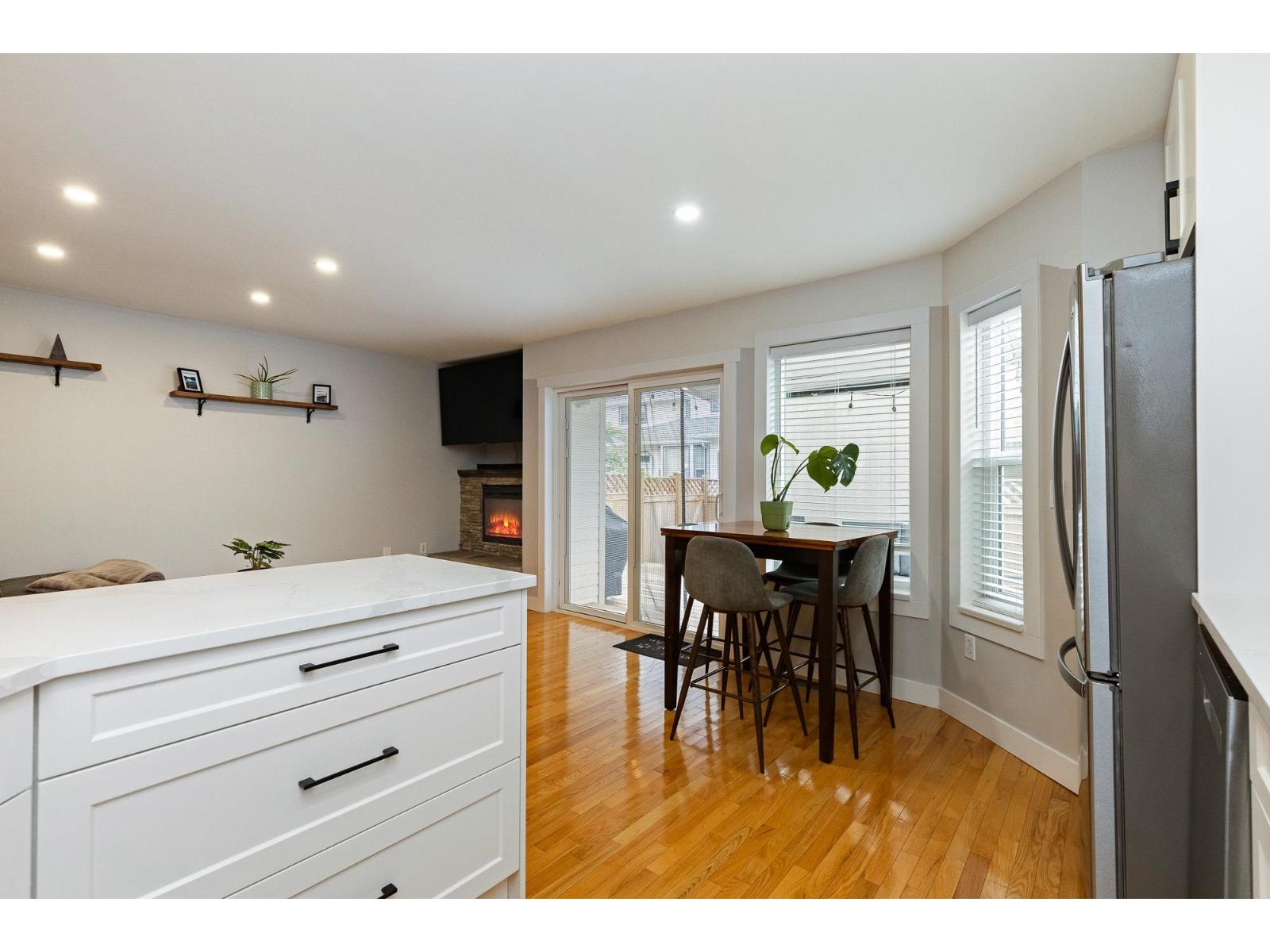 4 45640 Storey Avenue, Sardis West Vedder, Chilliwack, British Columbia  V2R 3C5 - Photo 8 - R3125632