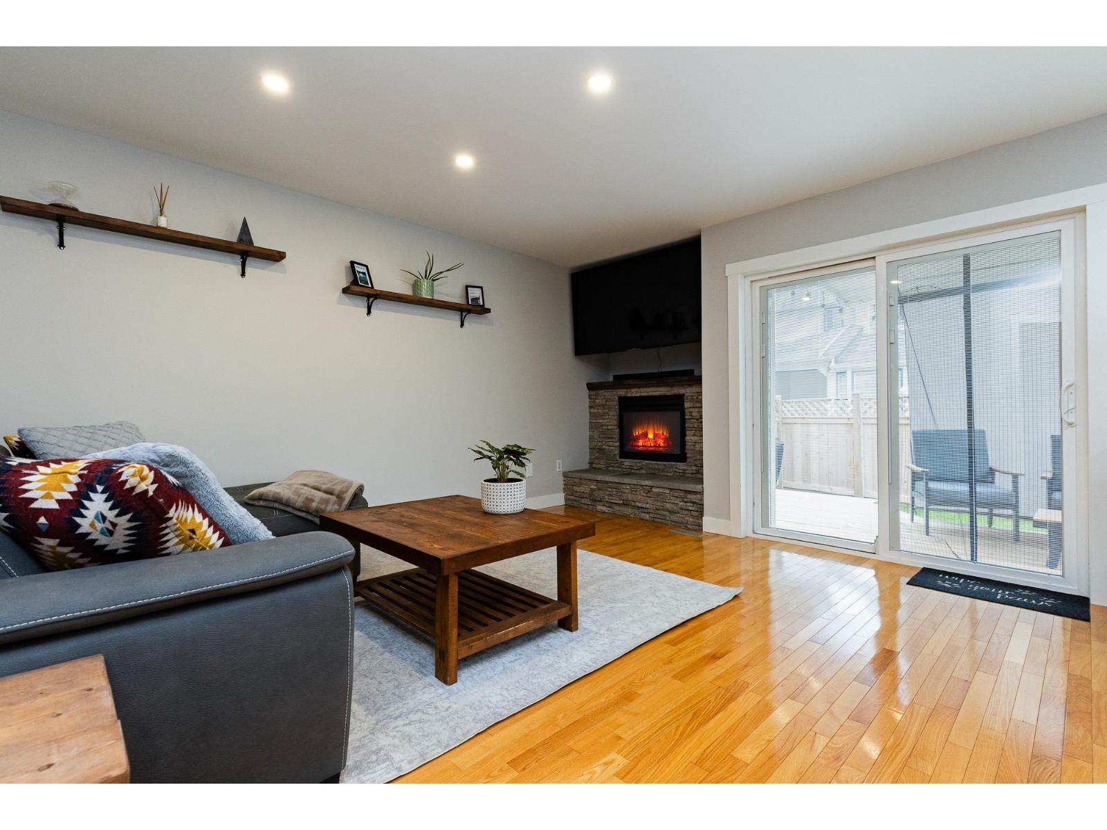 4 45640 Storey Avenue, Sardis West Vedder, Chilliwack, British Columbia  V2R 3C5 - Photo 11 - R3125632