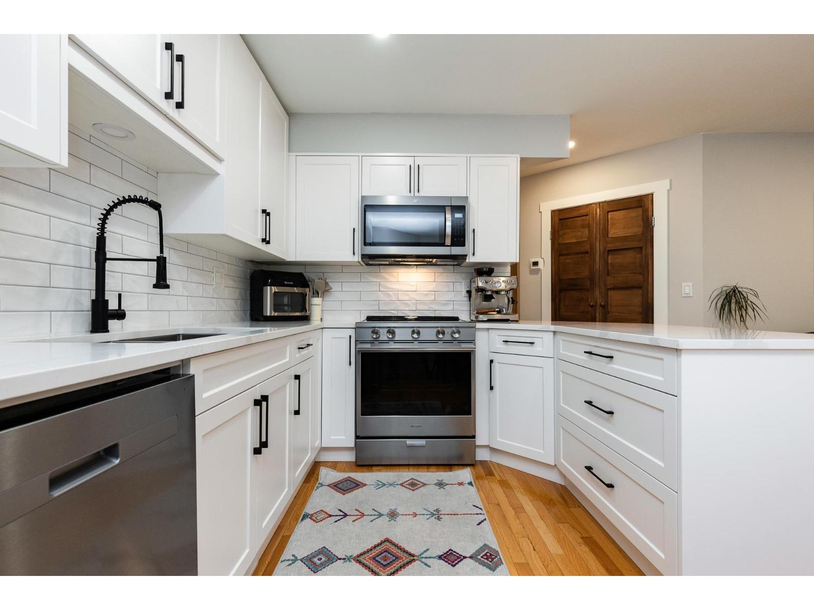 4 45640 Storey Avenue, Sardis West Vedder, Chilliwack, British Columbia  V2R 3C5 - Photo 7 - R3125632