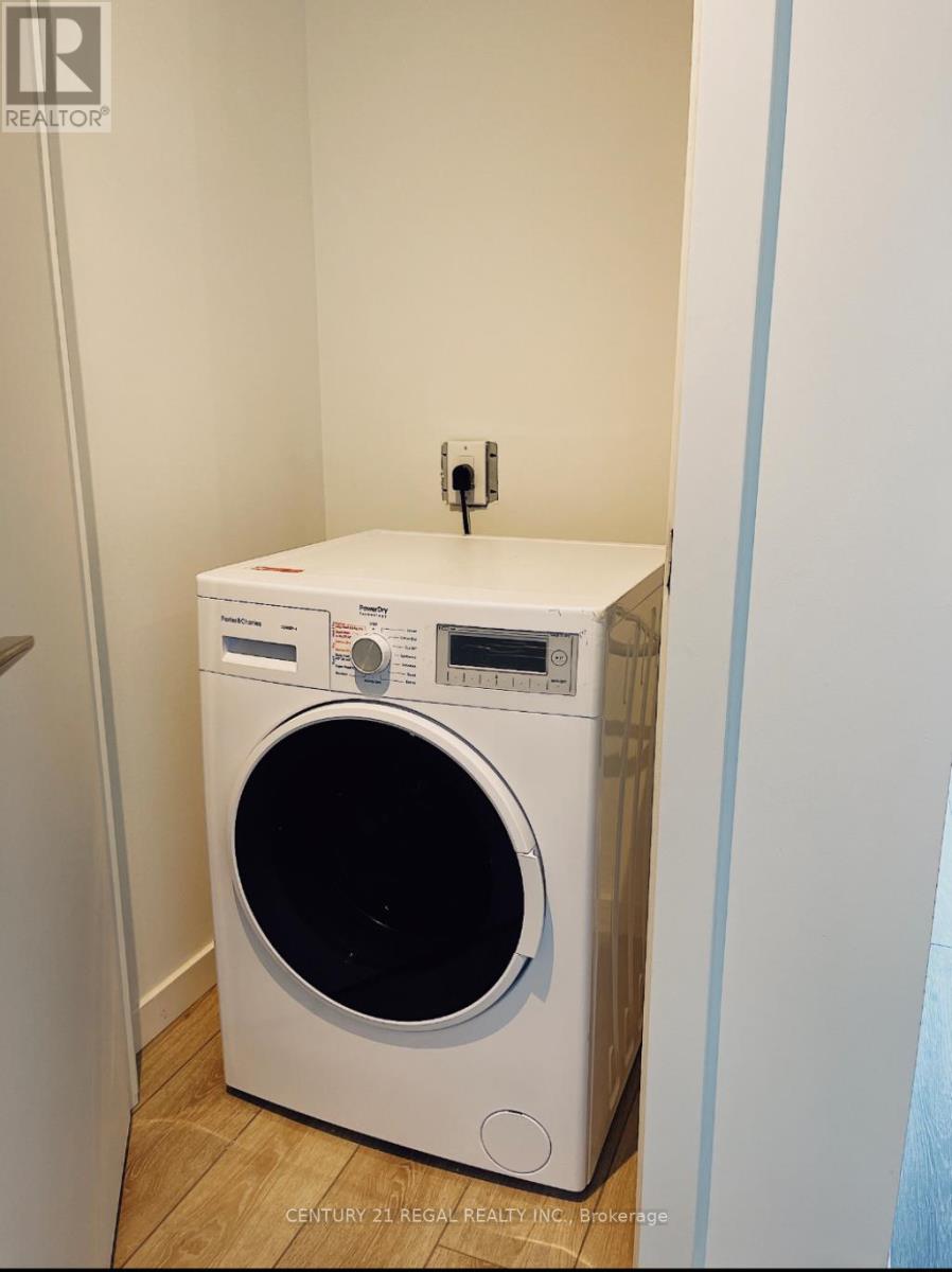 302 - 7 Smith Crescent, Toronto, Ontario  M8Z 0G3 - Photo 12 - W13156994
