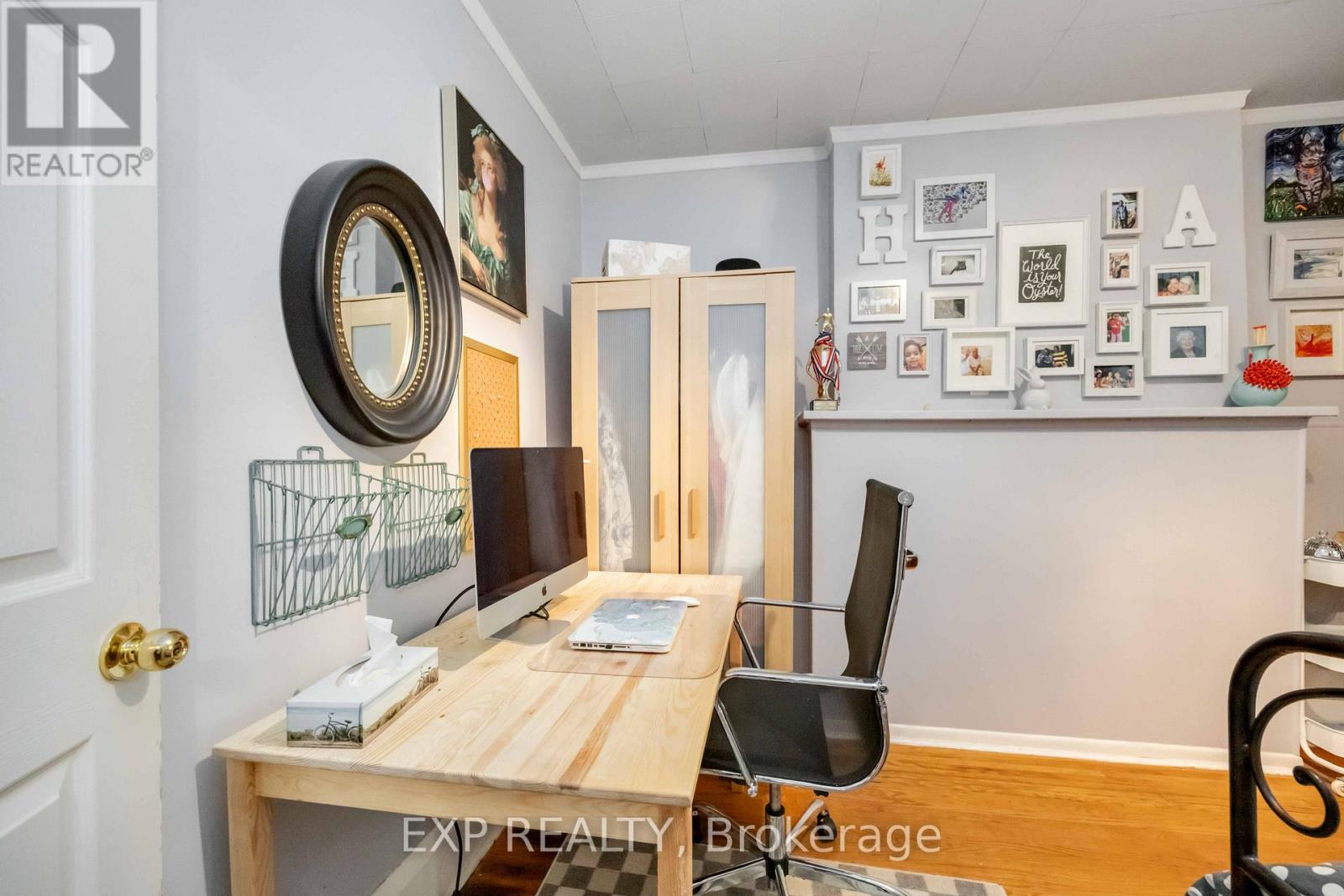 Main - 39 Rowntree Avenue, Toronto, Ontario  M6N 1R6 - Photo 18 - W13157004