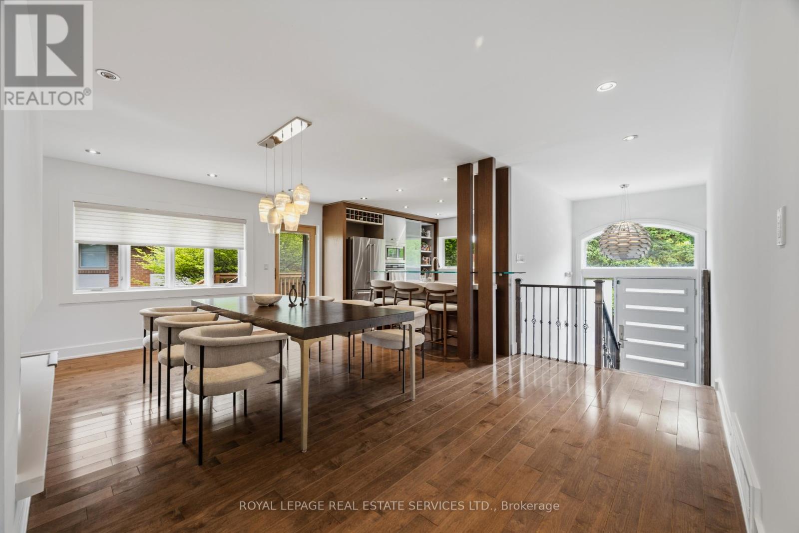 27 Princess Anne Crescent, Toronto, Ontario  M9A 2N9 - Photo 4 - W13157070