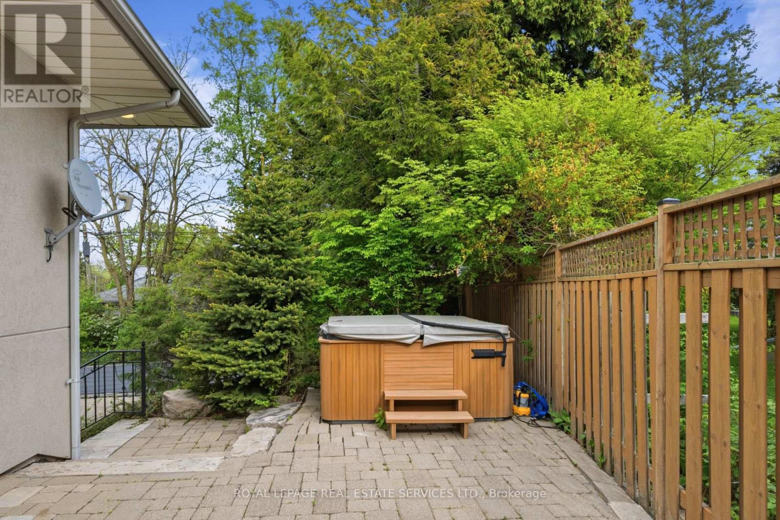 27 Princess Anne Crescent, Toronto, Ontario  M9A 2N9 - Photo 41 - W13157070