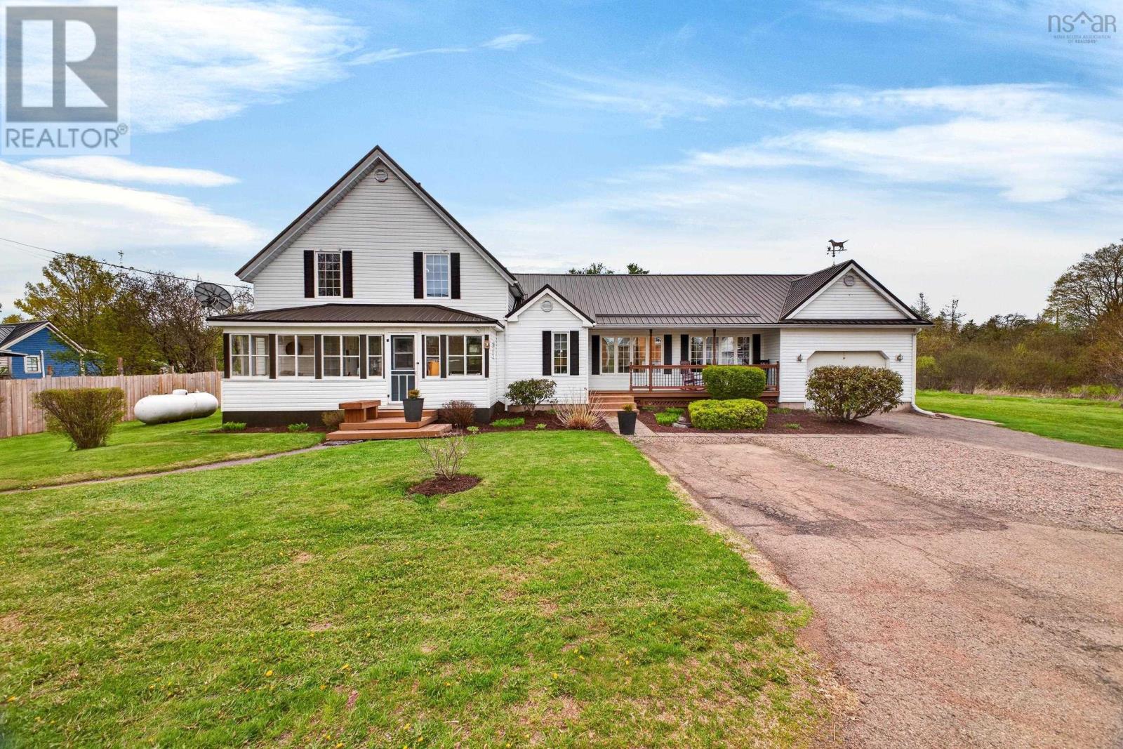 87 MAPLE Avenue, Bass River, Nova Scotia