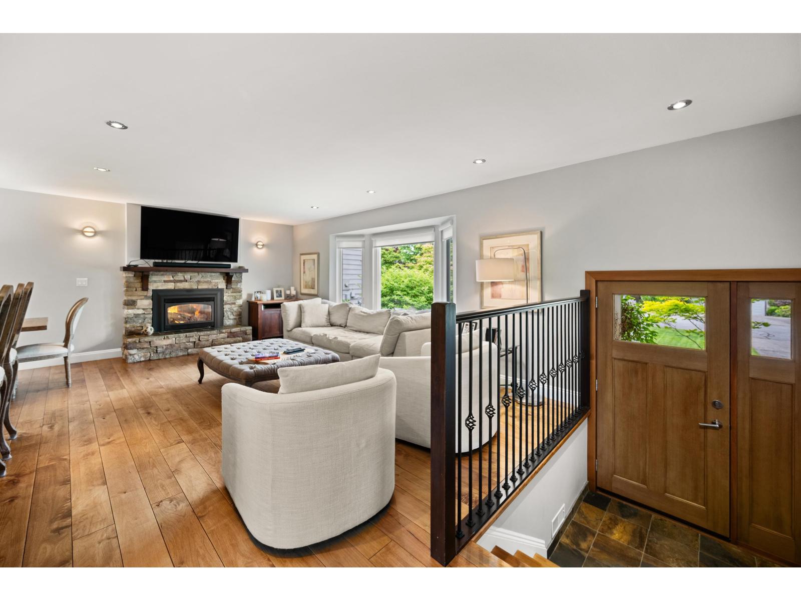 15464 Poplar Street, Surrey, British Columbia  V4A 5H8 - Photo 4 - R3125992