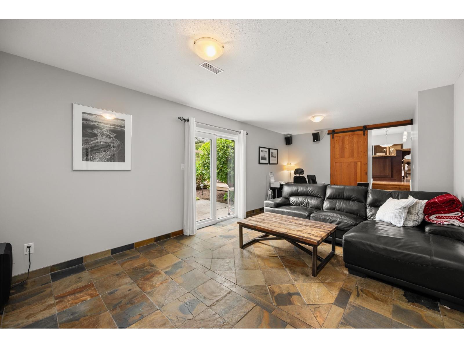 15464 Poplar Street, Surrey, British Columbia  V4A 5H8 - Photo 25 - R3125992