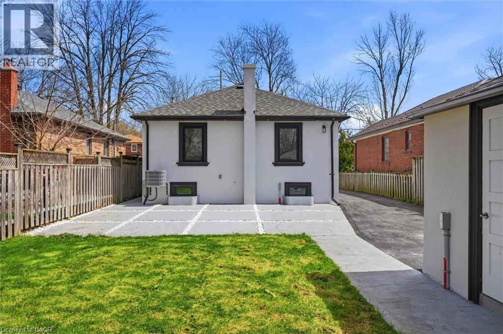 24 Treeview Drive, Toronto, Ontario  M8W 4B9 - Photo 36 - 40829206