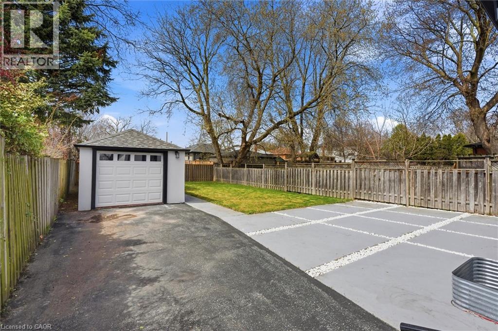 24 Treeview Drive, Toronto, Ontario  M8W 4B9 - Photo 34 - 40829206