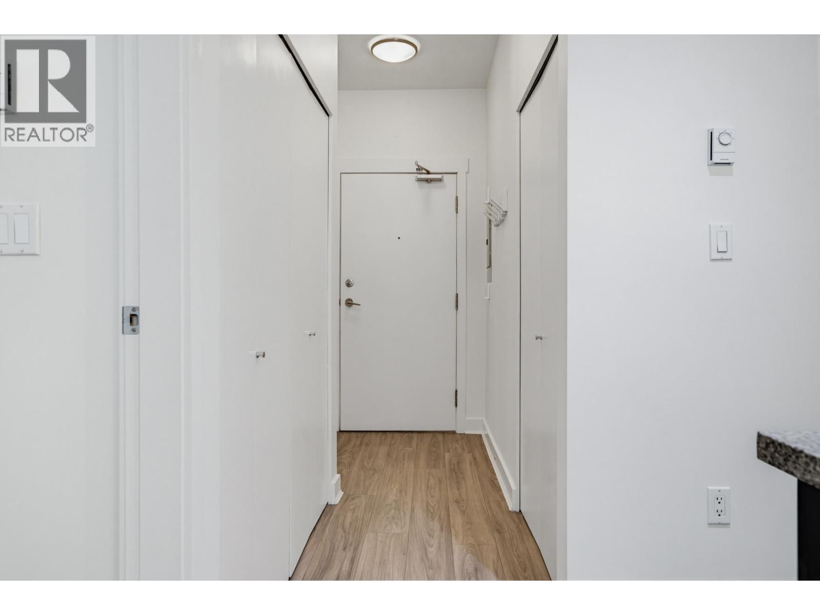 219 2368 Marpole Avenue, Port Coquitlam, British Columbia  V3C 0B4 - Photo 4 - R3125007