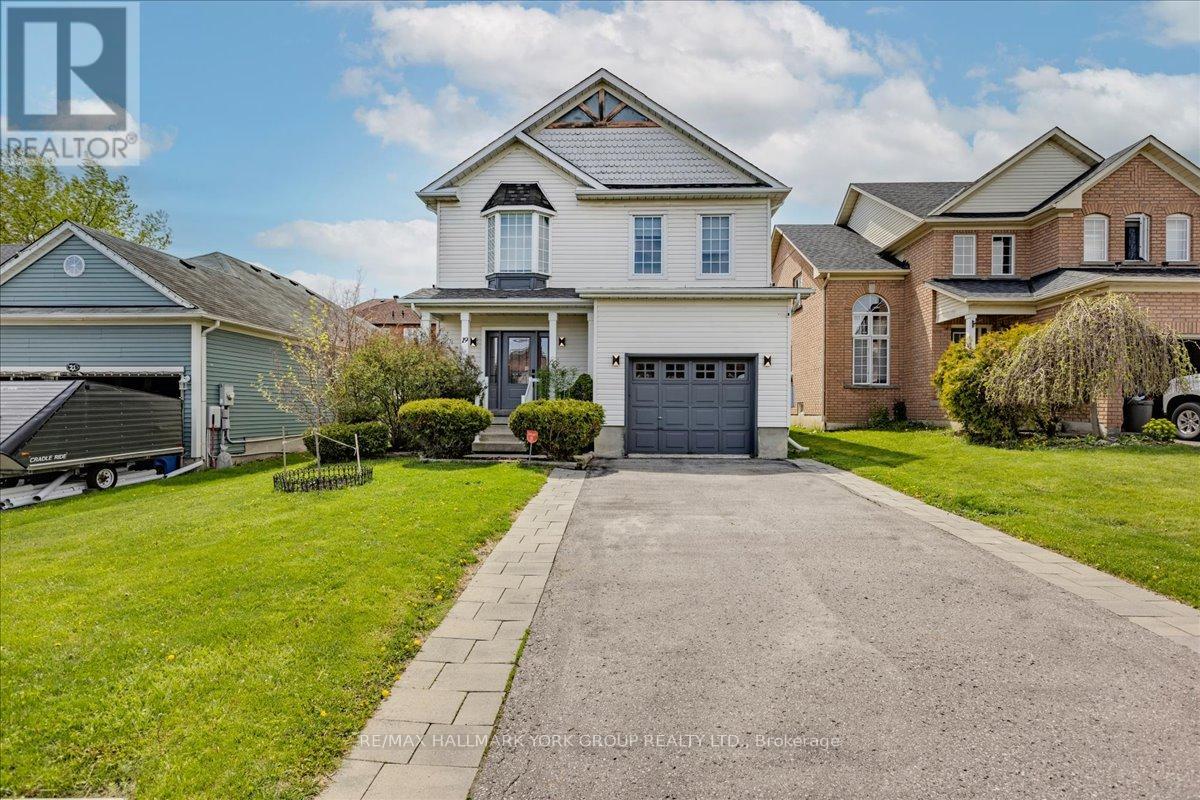 19 SILVERSTONE CRESCENT, Georgina, Ontario