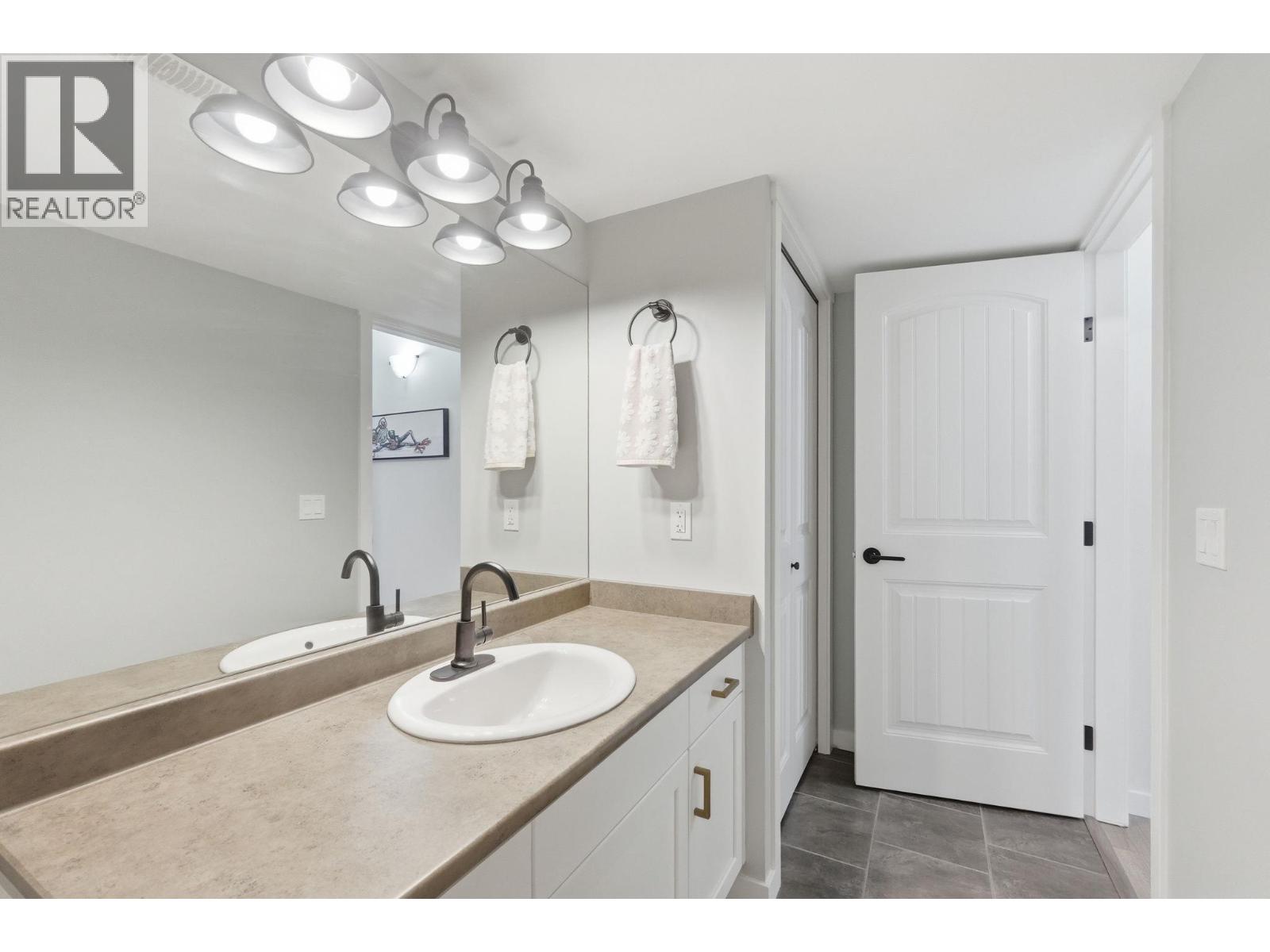 2040 Rosealee Lane Unit# 15, West Kelowna, British Columbia  V1Z 4C5 - Photo 42 - 10385951