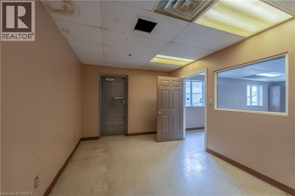 115 Scott Avenue Unit# B&c, Paris, Ontario  N3L 3K4 - Photo 11 - 40827793