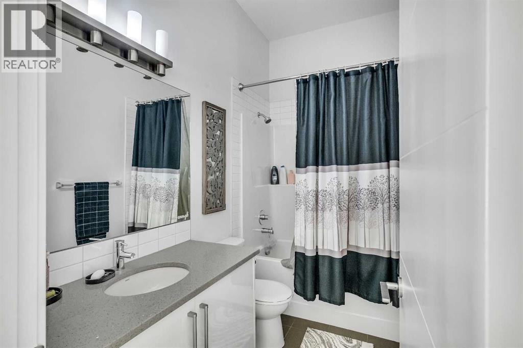 404, 1530 Bayside Avenue SW, Airdrie, Alberta  T4B 4B5 - Photo 26 - A2216911