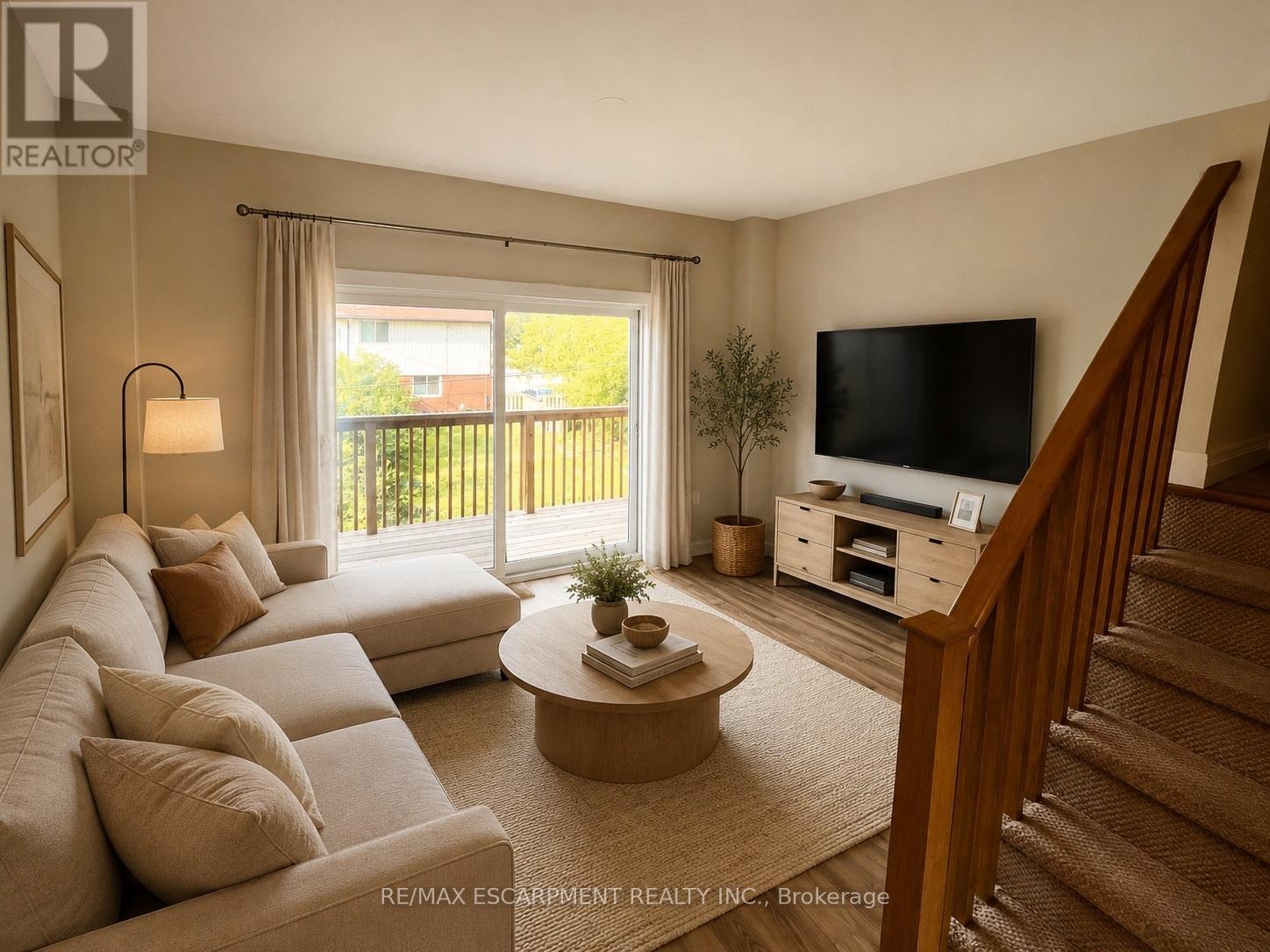 21 - 270 Melvin Avenue, Hamilton, Ontario L8H 2K2 - Photo 9 - X13157012