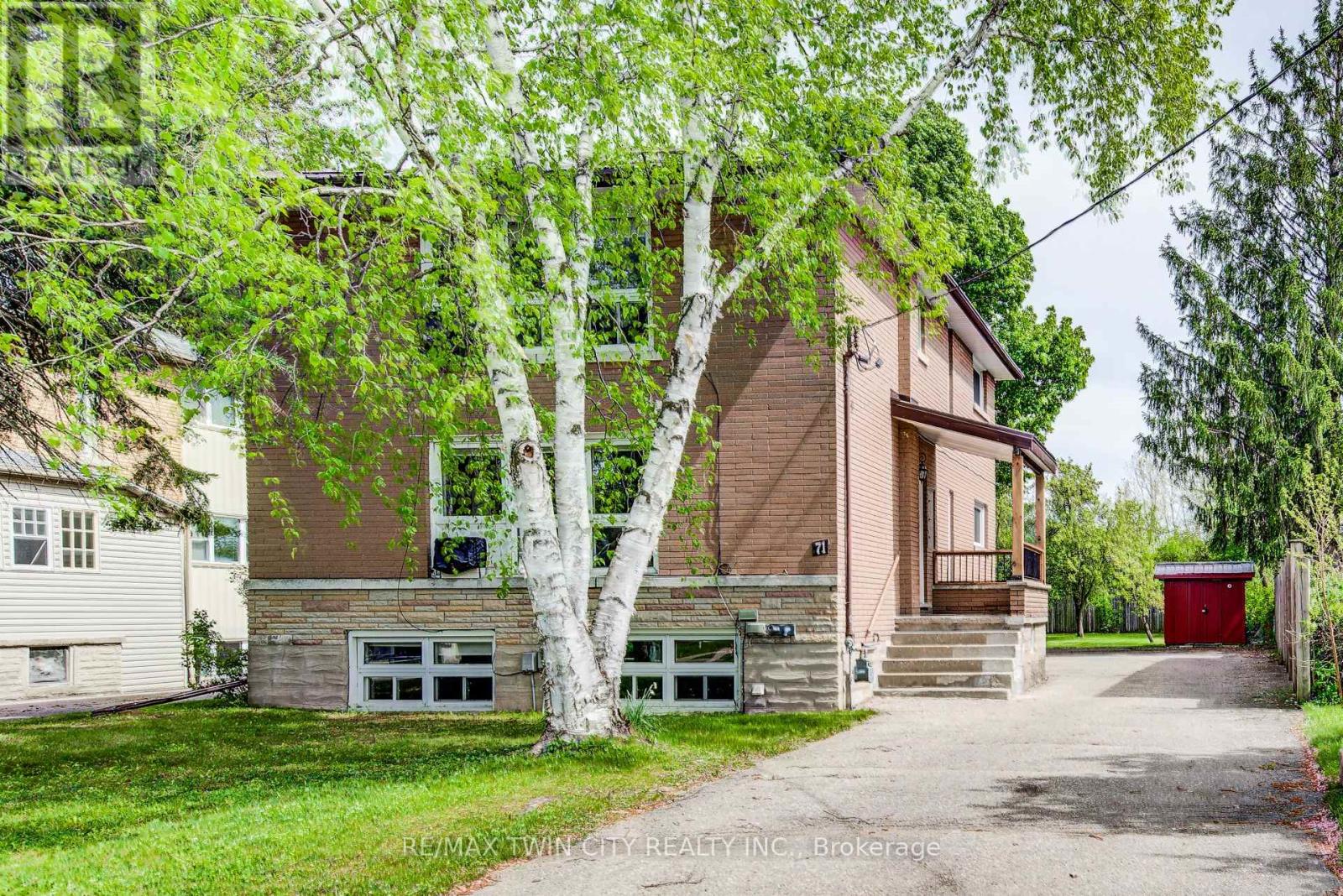 71 BRANDON AVENUE, Kitchener, Ontario