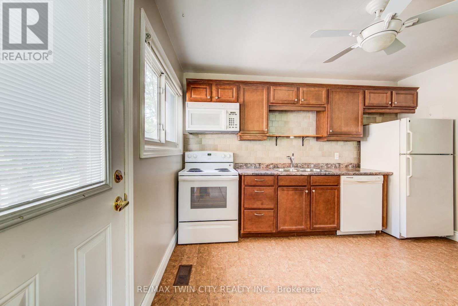 71 Brandon Avenue, Kitchener, Ontario  N2M 2J2 - Photo 13 - X13157092