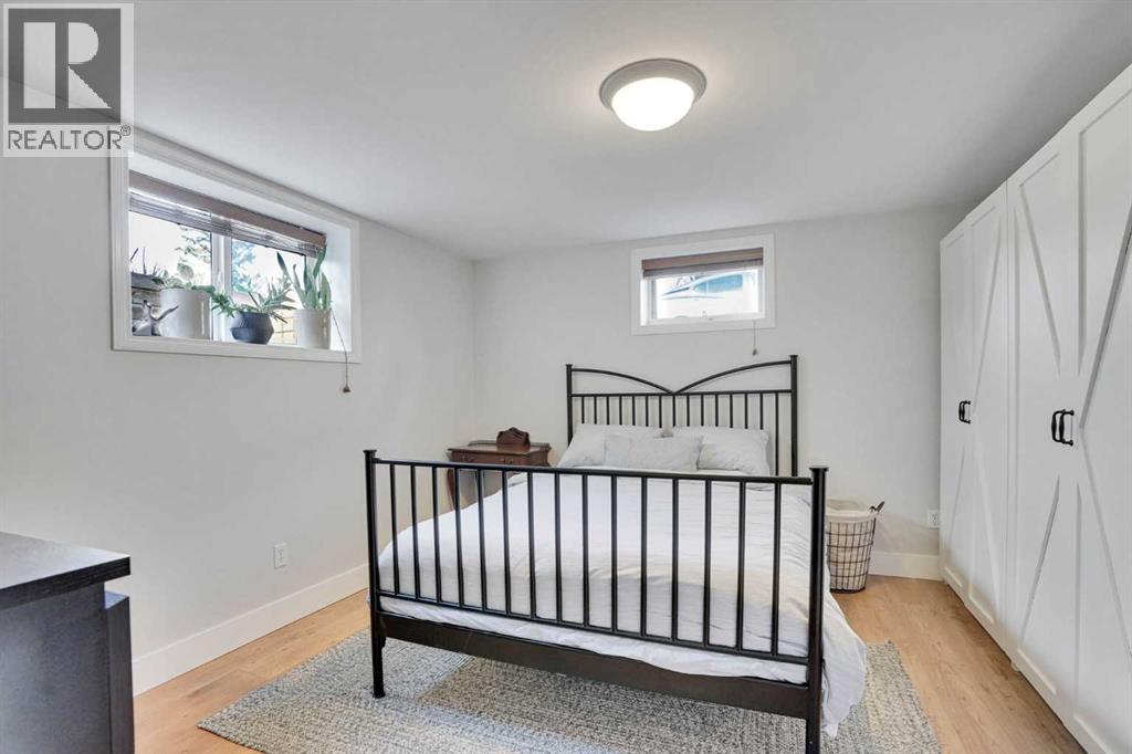 34 Malibou Road SW, Calgary, Alberta  T2V 1W8 - Photo 32 - A2305974