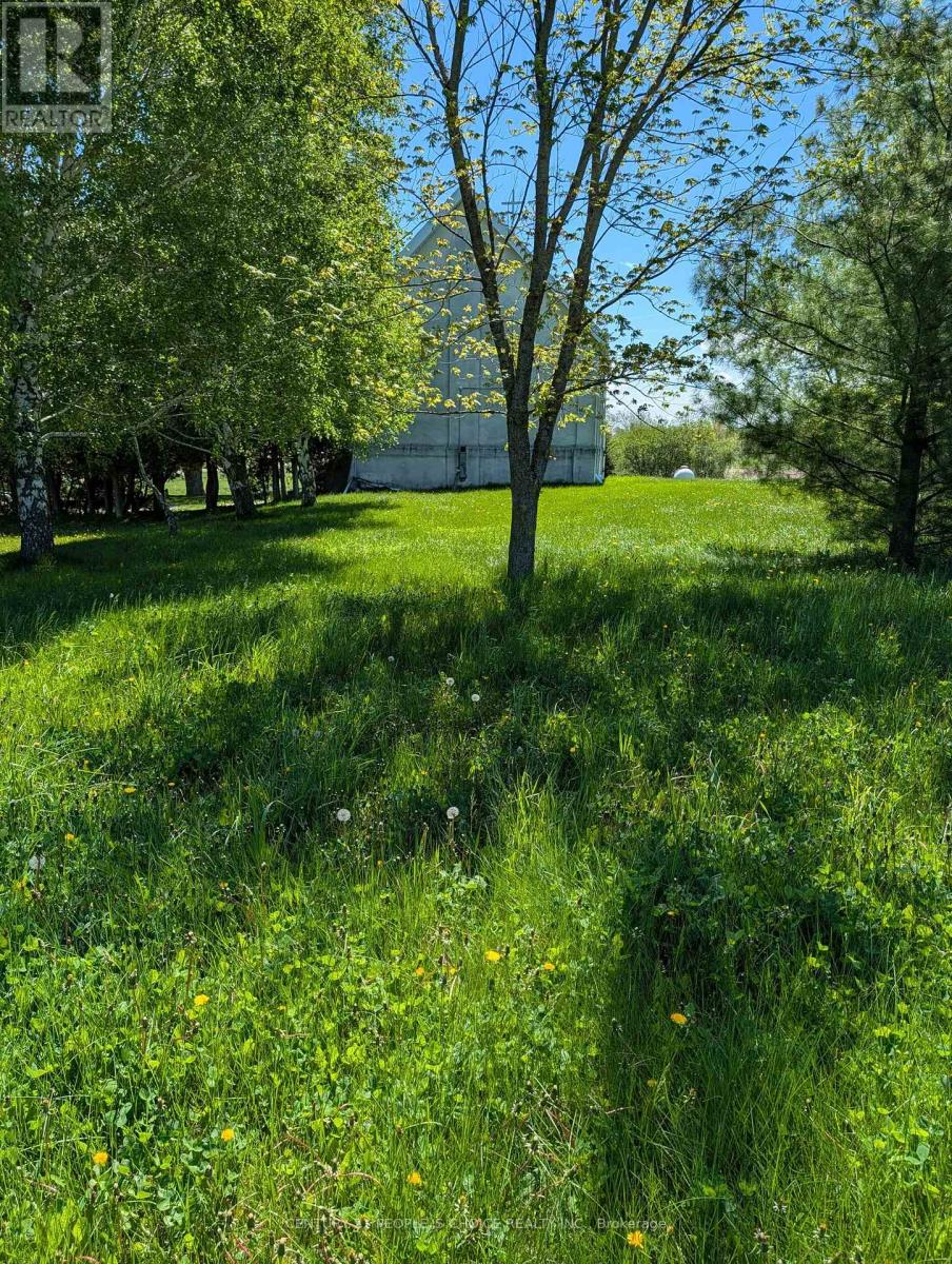 6092 Fourth Line E, Centre Wellington, Ontario  N0B 1B0 - Photo 11 - X13060916