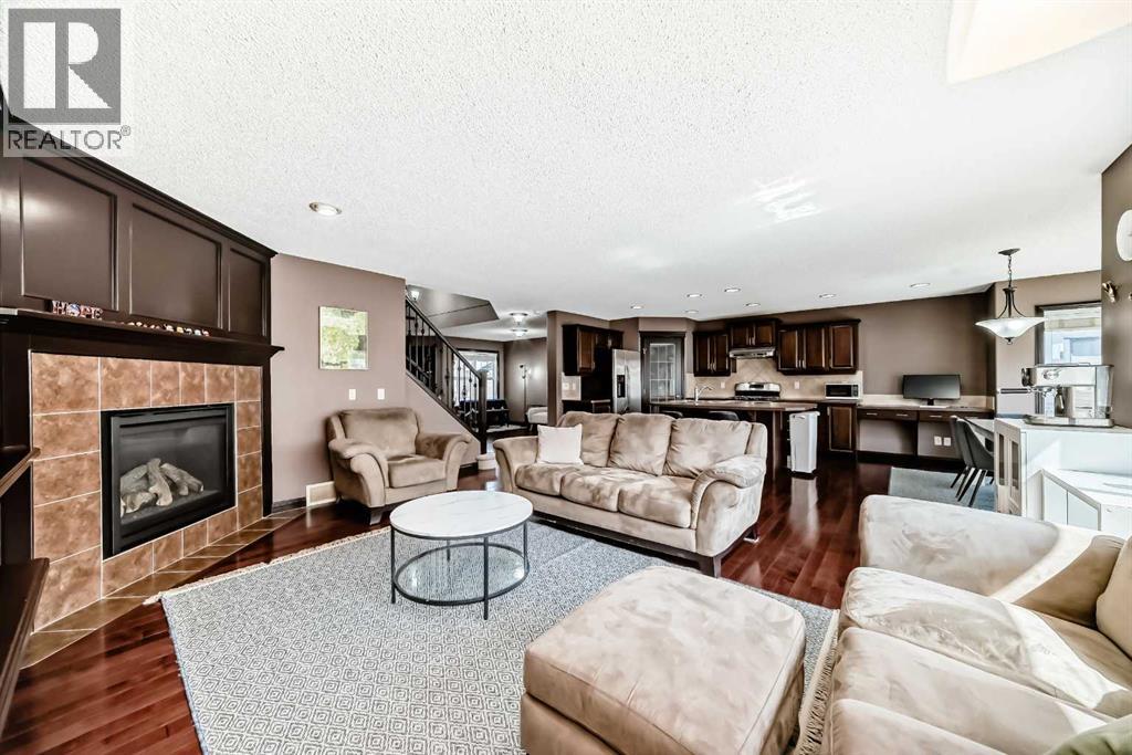 229 Panamount Road NW, Calgary, Alberta  T3K 0H9 - Photo 12 - A2306162