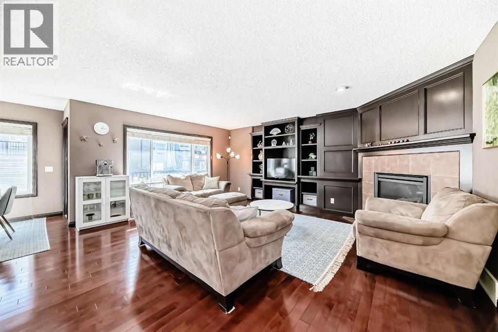 229 Panamount Road NW, Calgary, Alberta  T3K 0H9 - Photo 9 - A2306162