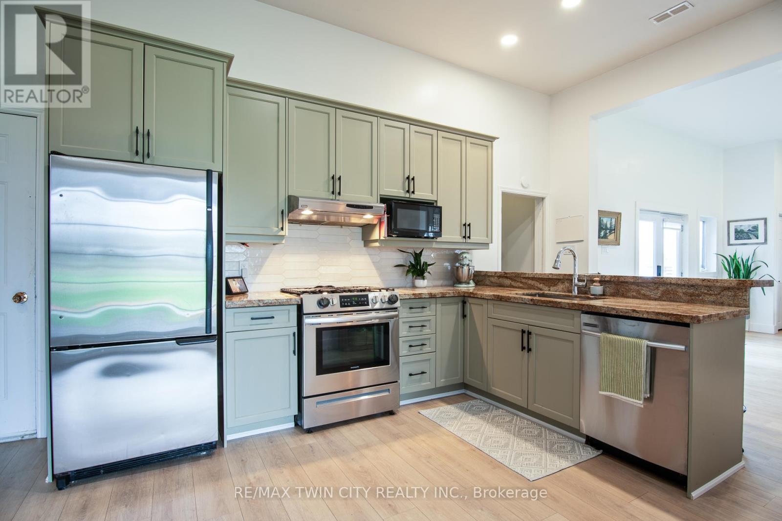 464 Piper Street, North Dumfries, Ontario  N0B 1E0 - Photo 31 - X13147520