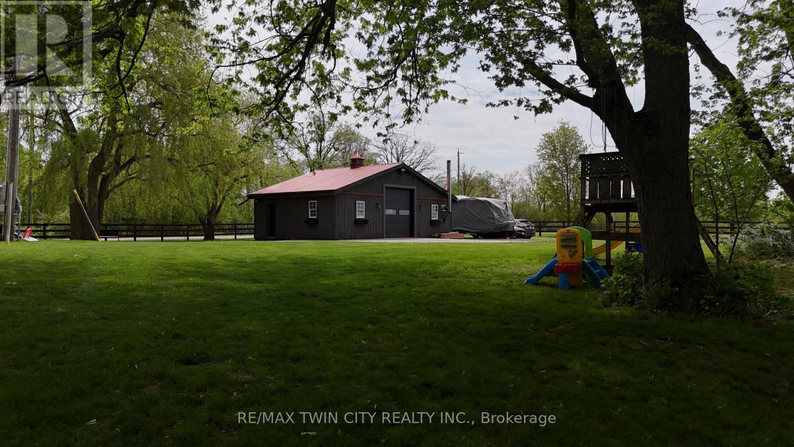 464 Piper Street, North Dumfries, Ontario  N0B 1E0 - Photo 38 - X13147520