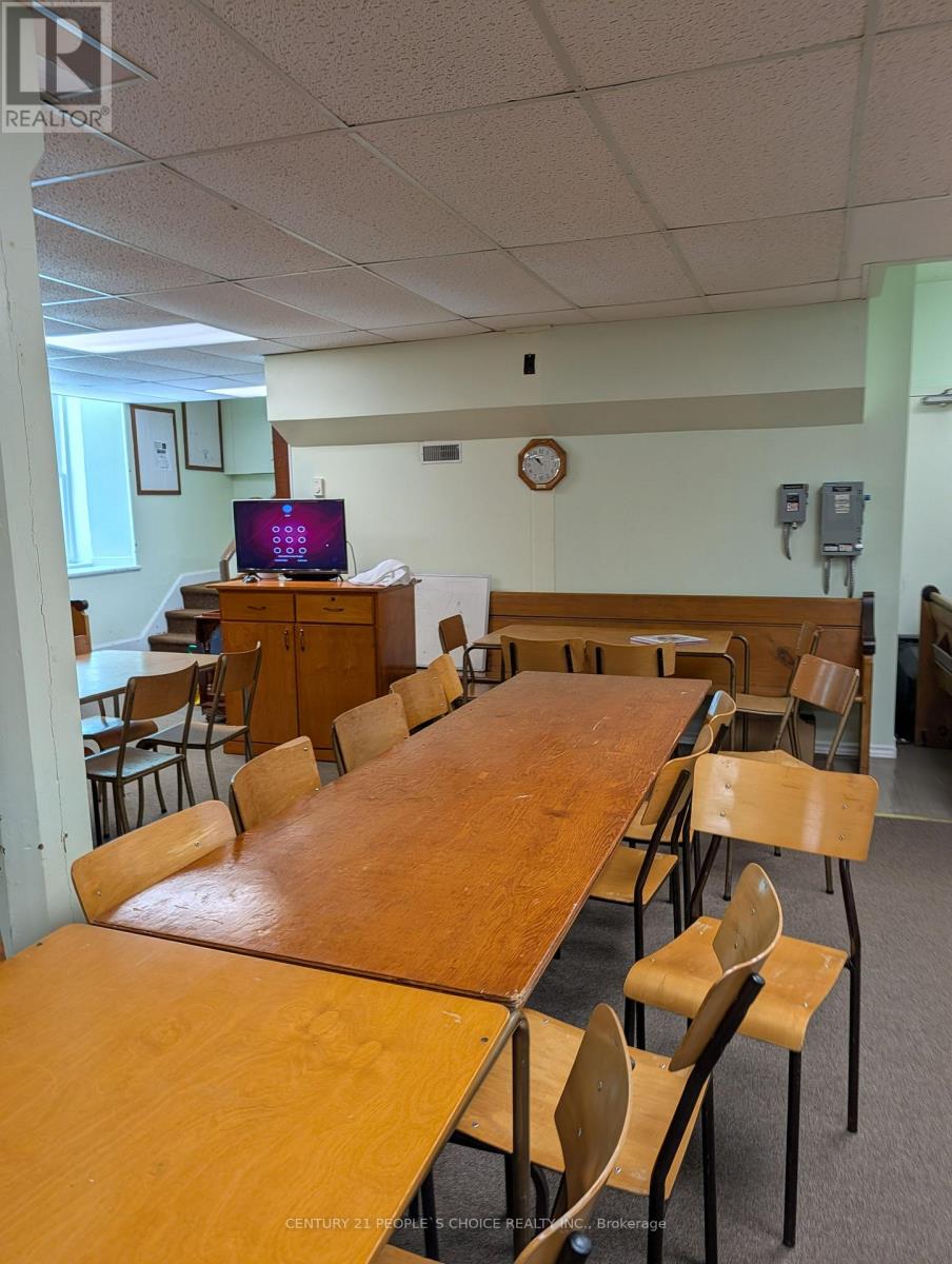 6092 Fourth Line E, Centre Wellington, Ontario  N0B 1B0 - Photo 25 - X13060916