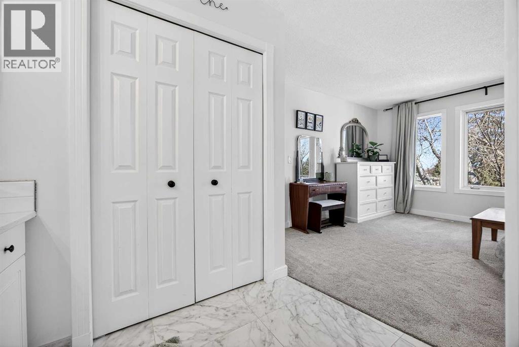 94 Candle Terrace SW, Calgary, Alberta  T2W 6G7 - Photo 31 - A2308043