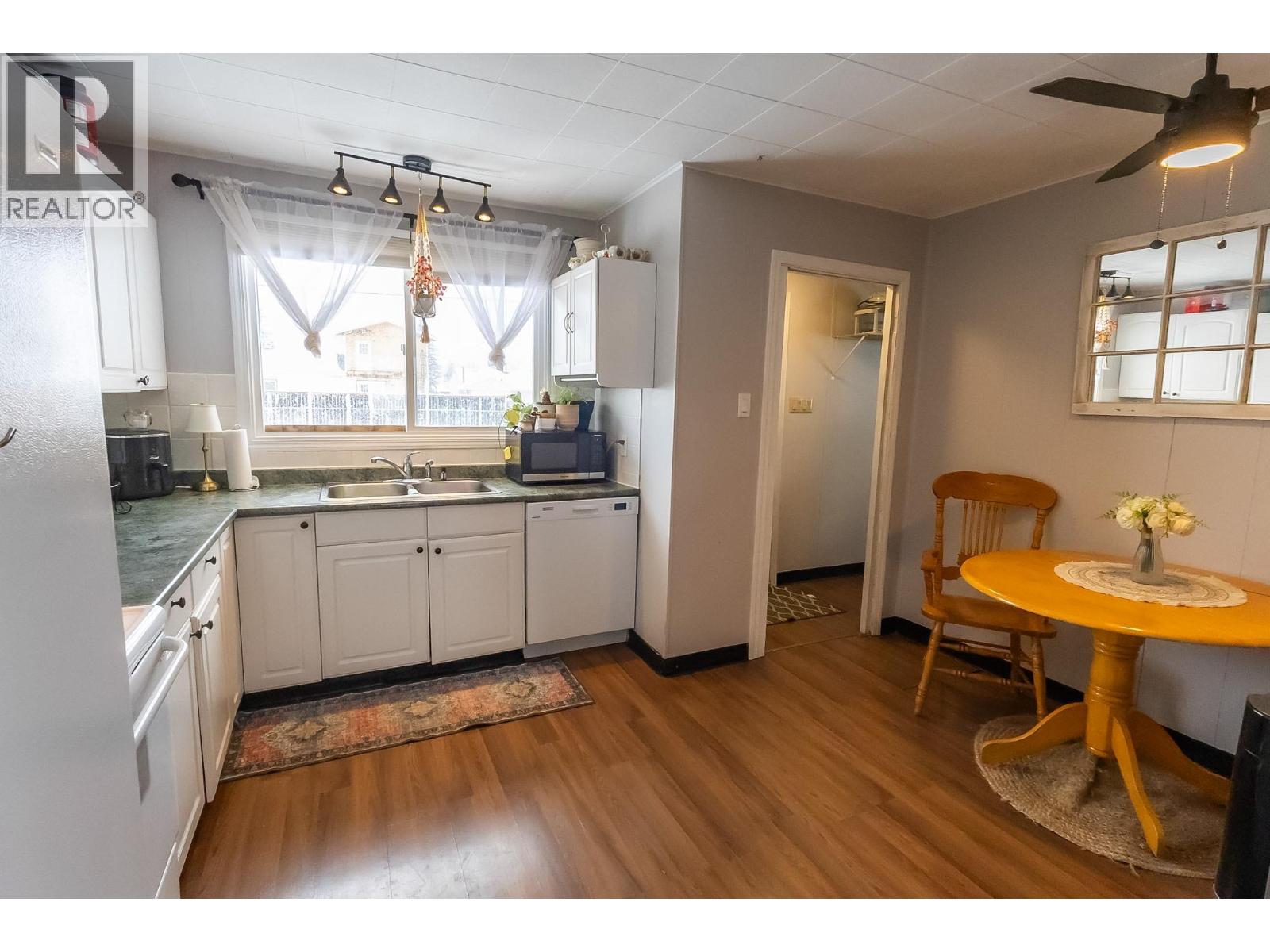 1016 120 Avenue, Dawson Creek, British Columbia  V1G 3J7 - Photo 6 - 10388366