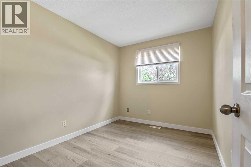 27 Aberdare Crescent NE, Calgary, Alberta  T2A 6T5 - Photo 15 - A2311862