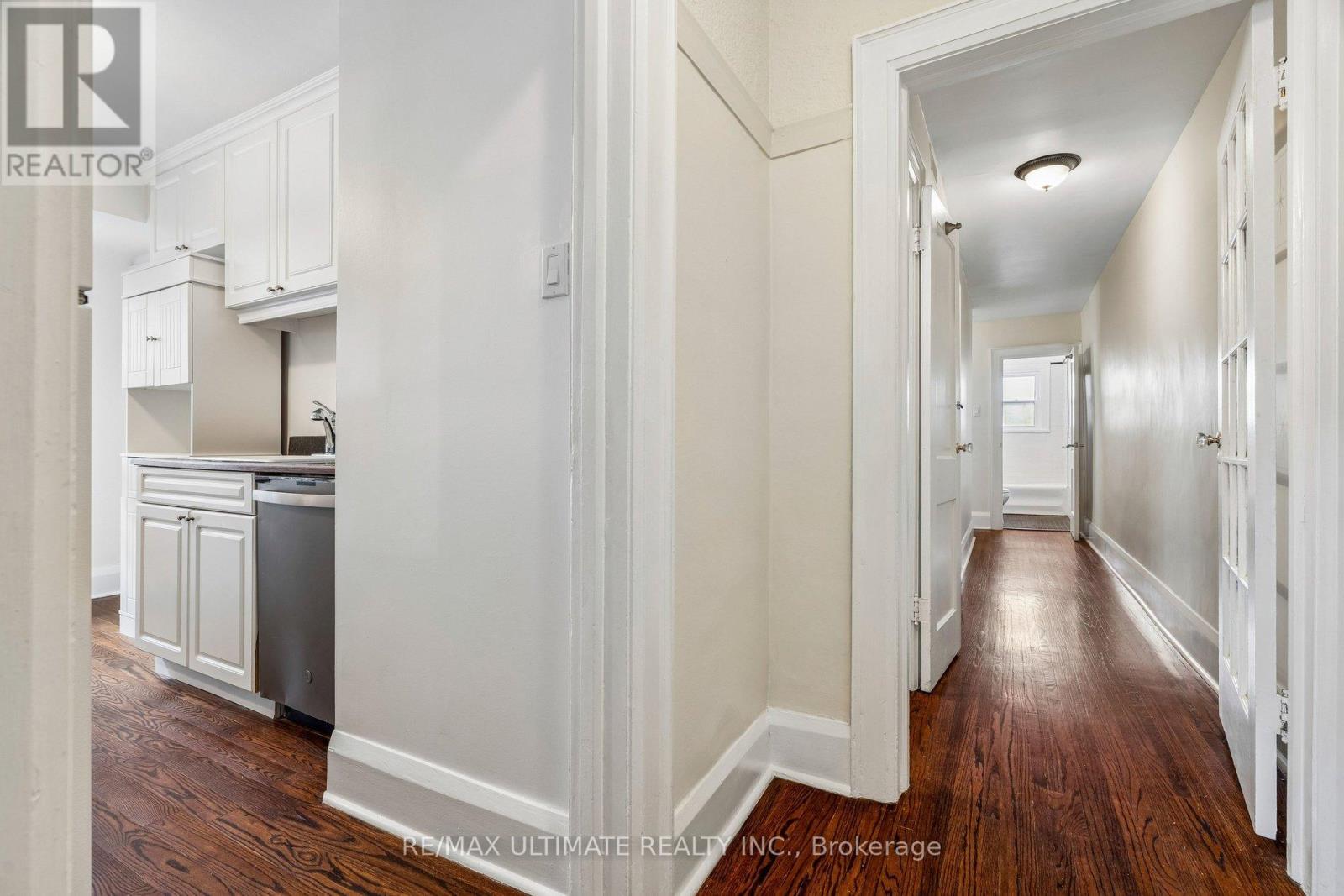 2 - 470 Oriole Parkway, Toronto, Ontario  M6S 3T9 - Photo 15 - C12833448