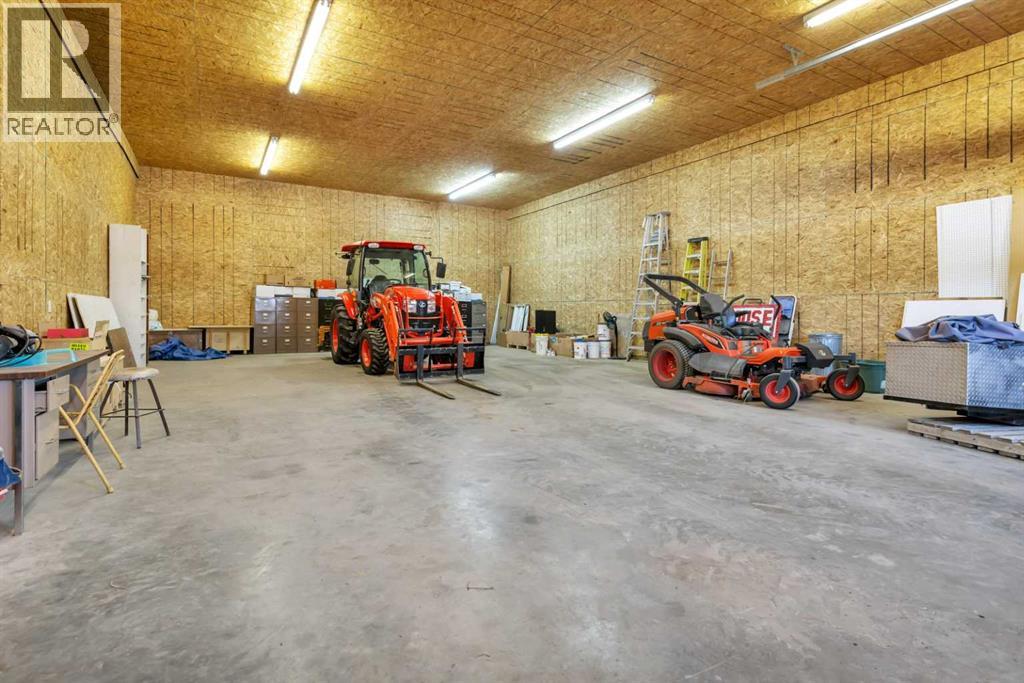 27556 Township Road 372, Rural Red Deer County, Alberta  T4G 0M5 - Photo 50 - A2285163