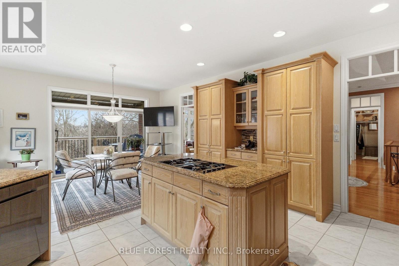 9 - 50 Northumberland Road, London North, Ontario  N6H 5J2 - Photo 14 - X13157366