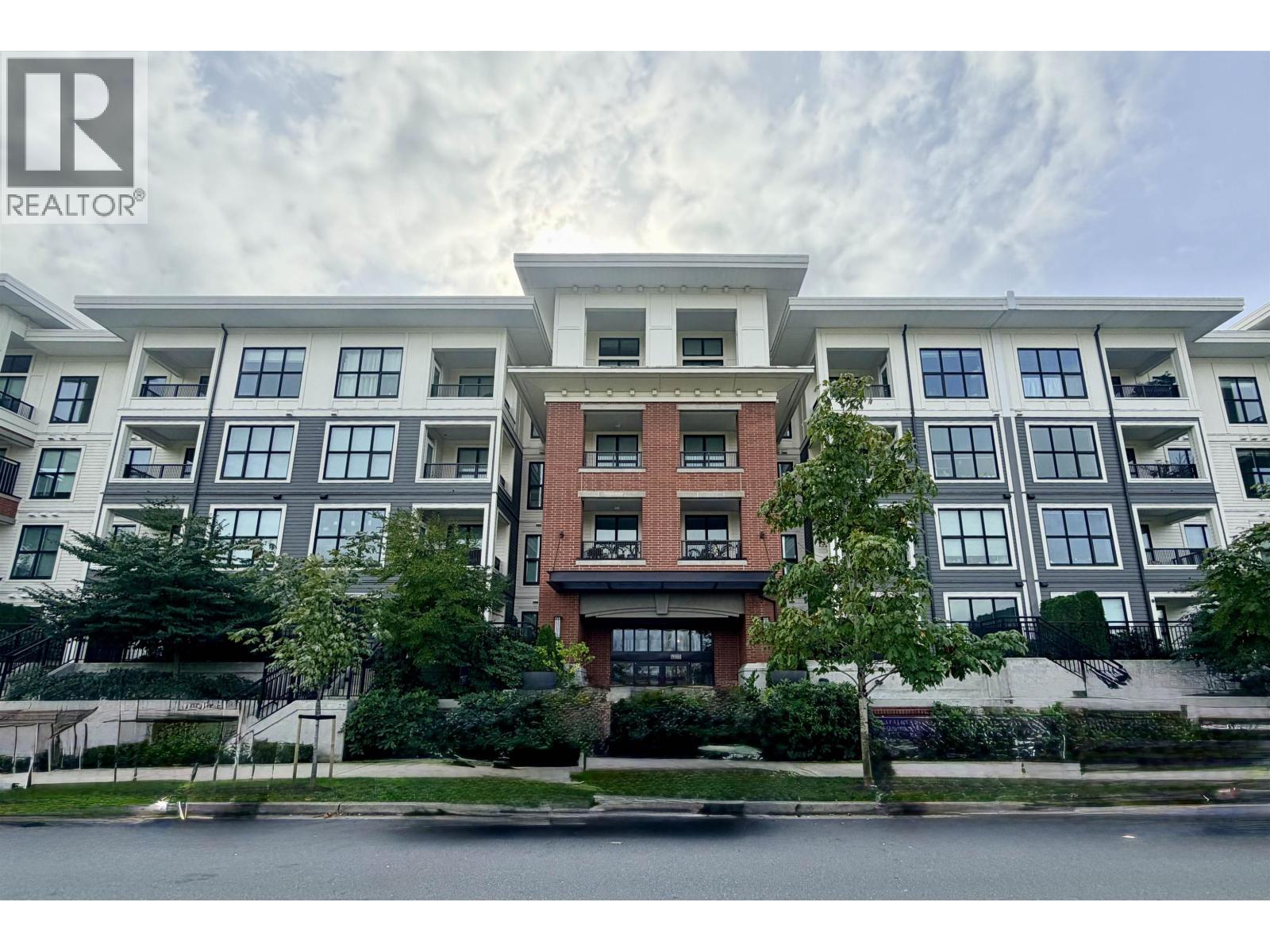 227 9500 TOMICKI AVENUE, Richmond, British Columbia