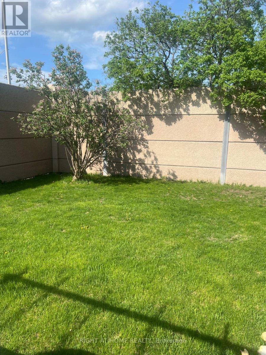 1 Kincardine Drive, Ottawa, Ontario  K2V 1B4 - Photo 2 - X13157178