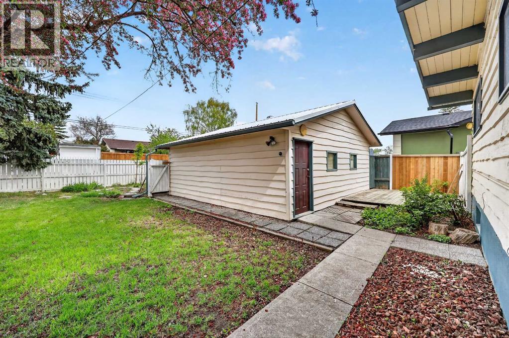 920 87 Avenue SW, Calgary, Alberta  T2V 0W1 - Photo 40 - A2312172