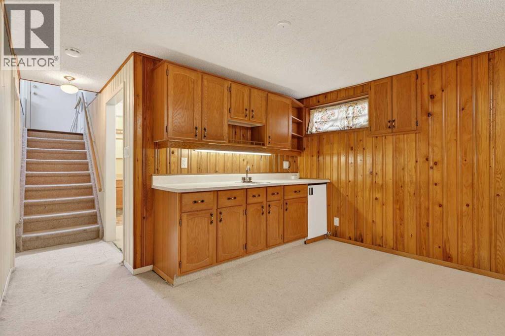 920 87 Avenue SW, Calgary, Alberta  T2V 0W1 - Photo 29 - A2312172