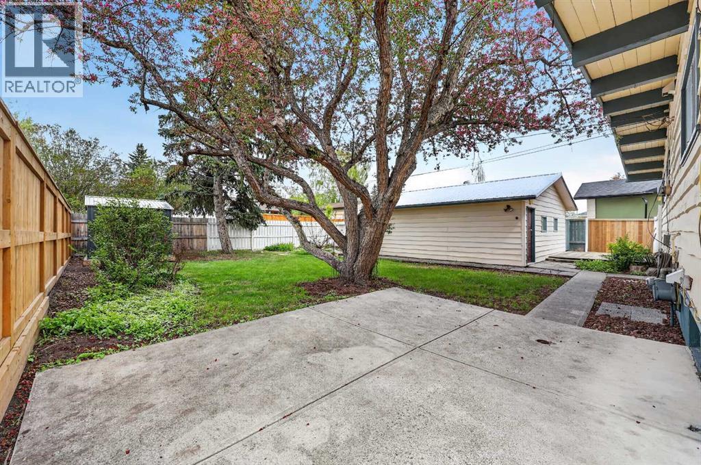 920 87 Avenue SW, Calgary, Alberta  T2V 0W1 - Photo 36 - A2312172