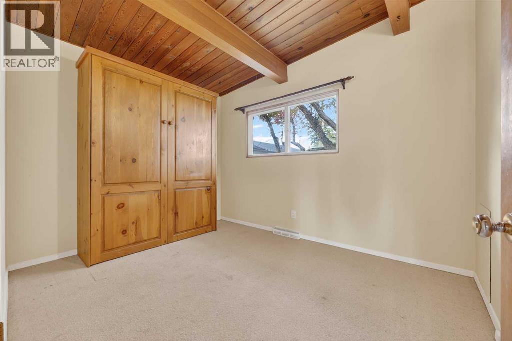 920 87 Avenue SW, Calgary, Alberta  T2V 0W1 - Photo 20 - A2312172