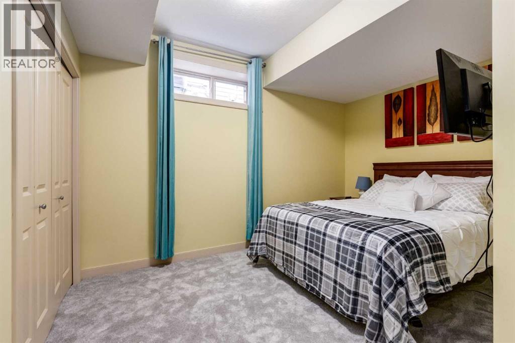 7 Sunset Way, Cochrane, Alberta  T4C 0G2 - Photo 38 - A2312906