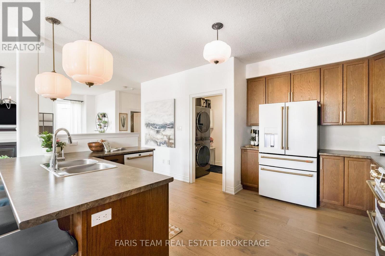 37 Lockerbie Crescent, Collingwood, Ontario  L9Y 0Y9 - Photo 8 - S13143718
