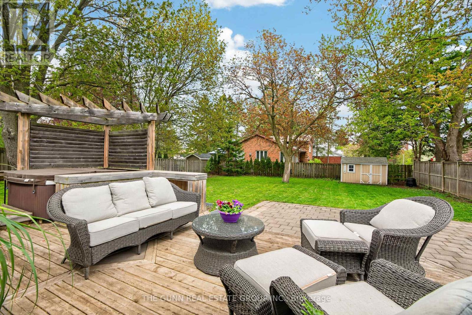 583 Oakridge Drive, London North, Ontario  N6H 3G3 - Photo 41 - X13154668