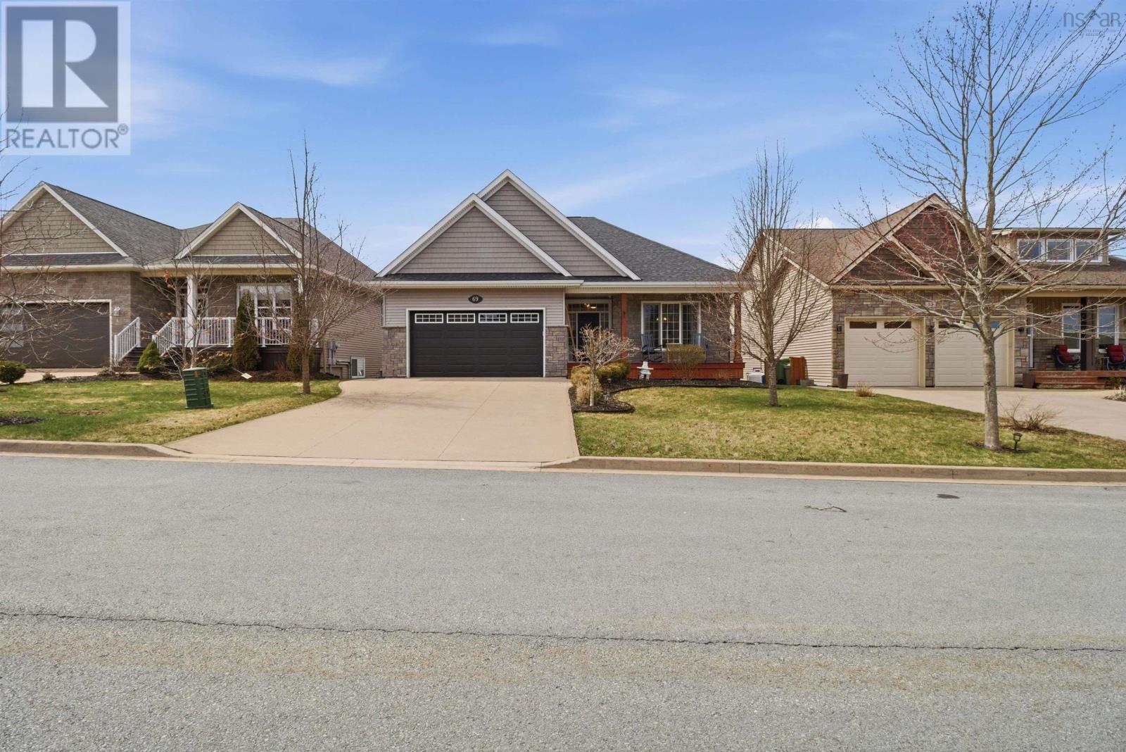 69 Bradford Place, Bedford, Nova Scotia