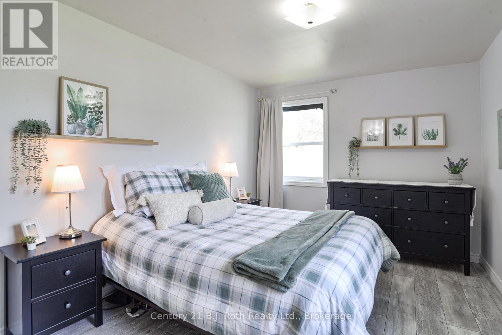 7 Charles Road, Orillia, Ontario  L3V 3H3 - Photo 16 - S13157458