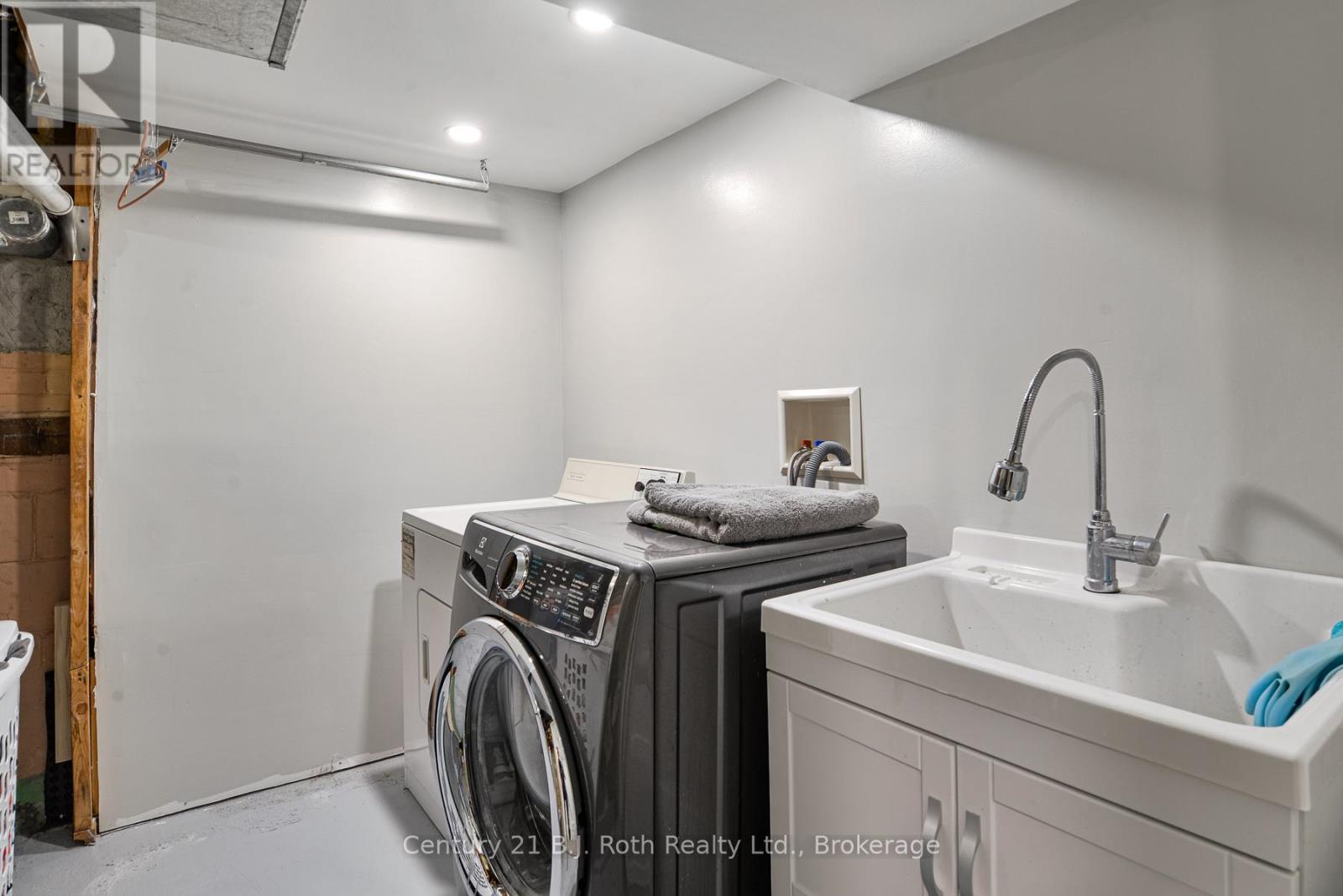 7 Charles Road, Orillia, Ontario  L3V 3H3 - Photo 26 - S13157458