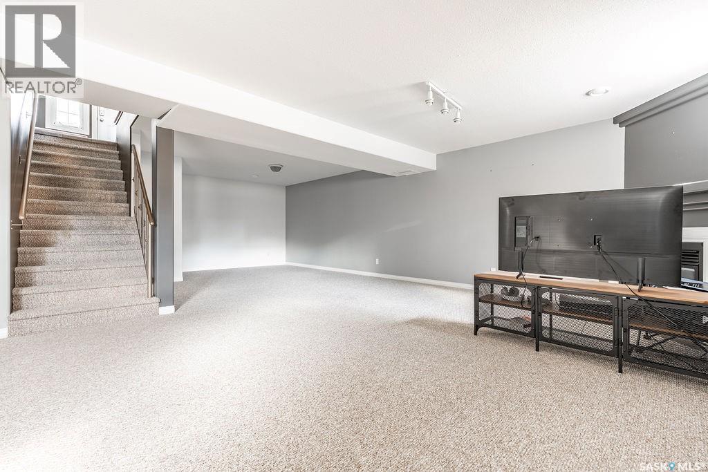671 Fairbrother Place, Saskatoon, Saskatchewan  S7S 1J2 - Photo 30 - SK033047