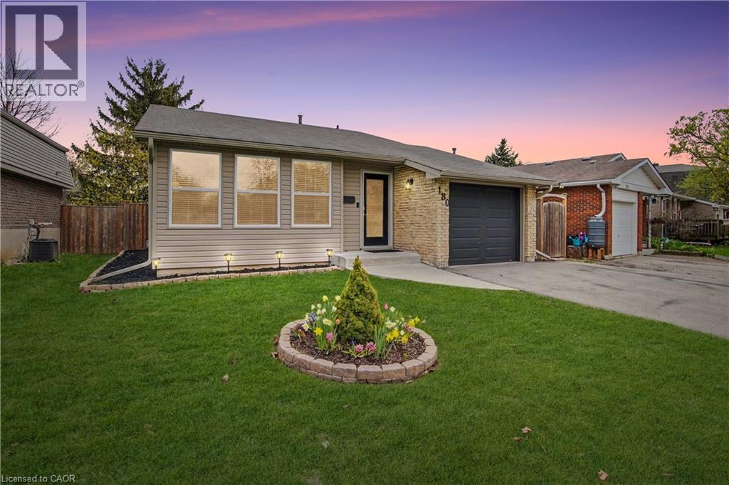 180 Sunset Boulevard, Cambridge, Ontario  N1S 4L2 - Photo 2 - 40825205