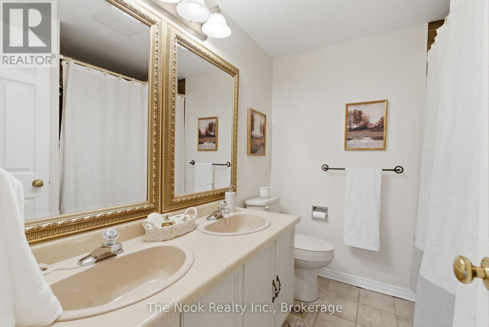 715 Anderson Street, Whitby, Ontario L1N 3W1 - Photo 42 - E13157198