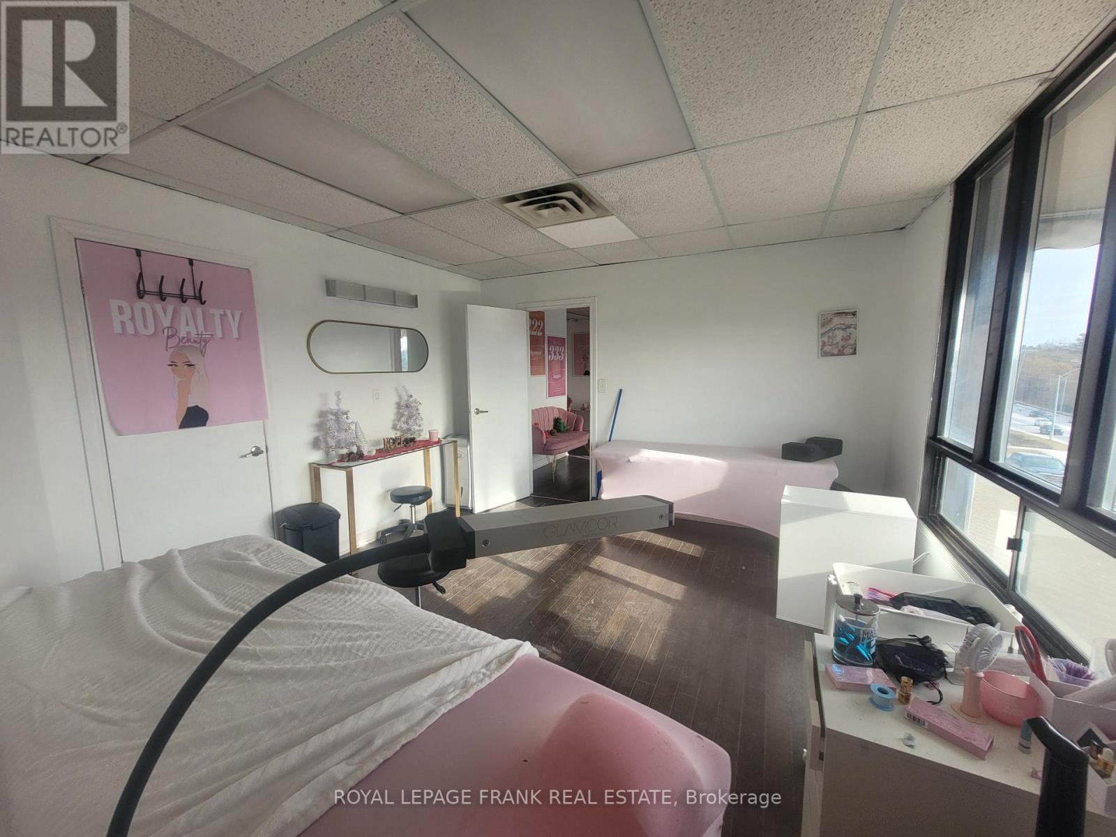 Suite 204 - 1500 King Street W, Clarington, Ontario  L1E 1H5 - Photo 4 - E13157230